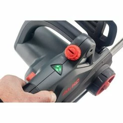 BAUHAUS AL-KO Bosch Home & Garden Compatible Akku-Kettensäge Handliche, Kraftvolle Akku-Kettensäge Mit Automatischer Kettenschmierung 18 V, Li-Ionen, 1 Akku, Schwertlänge: 25 Cm -Bosch Shop 12 1805