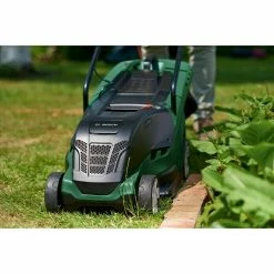 BAUHAUS Bosch Elektro-Rasenmäher UniversalRotak 550 Leistung: 1.300 W, Schnittbreite: 36 Cm 7 BAUHAUS Bosch Elektro-Rasenmäher UniversalRotak 550 Leistung: 1.300 W, Schnittbreite: 36 Cm -Bosch Shop 12 796