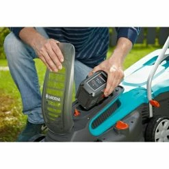 BAUHAUS Gardena Akku-Rasenmäher PowerMax Li-40/32 40 V, 1 Akku, 2,6 Ah, Schnittbreite: 32 Cm 11 BAUHAUS Gardena Akku-Rasenmäher PowerMax Li-40/32 40 V, 1 Akku, 2,6 Ah, Schnittbreite: 32 Cm -Bosch Shop 12 832
