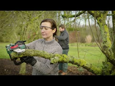 BAUHAUS Bosch 18 V Power For All Akku-Kettensäge UniversalChain 18 18 V, Li-Ionen, 1 Akku, Schwertlänge: 20 Cm 4 BAUHAUS Bosch 18 V Power For All Akku-Kettensäge UniversalChain 18 18 V, Li-Ionen, 1 Akku, Schwertlänge: 20 Cm – Bild 4